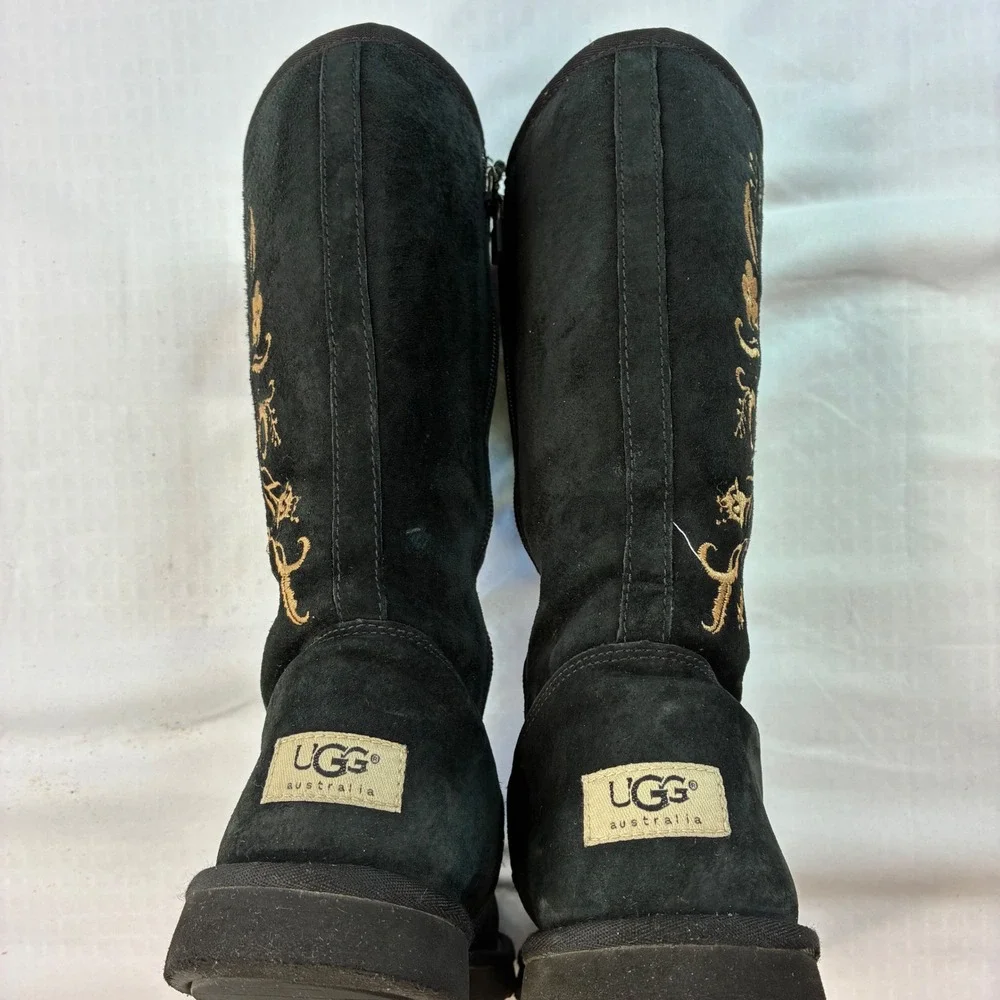 UGG Australia Sundance II Black Suede Gold Floral Embroidered Boots 5882 Size 5